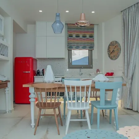 Almyra Seaside House Appartement *
