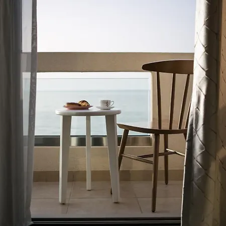 Almyra Seaside House *